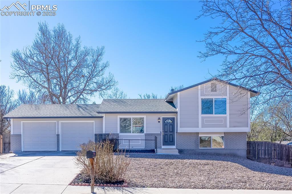 7325 Painted Rock Dr., Colorado Springs, CO 80911