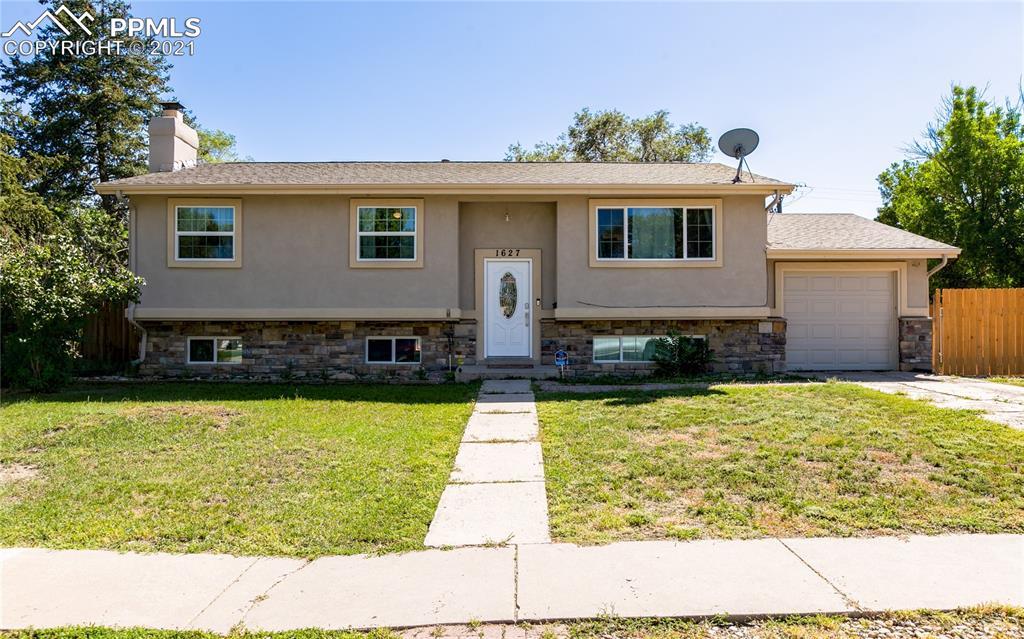 1627 Rushmore Dr., Colorado Springs, CO 80910