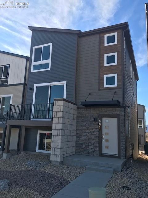 6841 Starry Night Ln., Colorado Springs, CO 80923