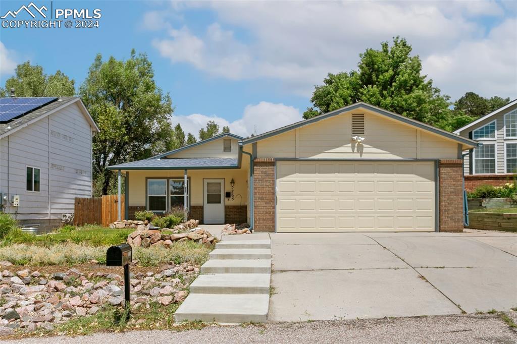 5265 Cosmic Light Dr., Colorado Springs, CO 80917