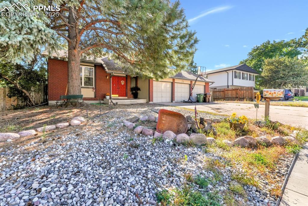 2750 Inspiration Dr., Colorado Springs, CO 80917