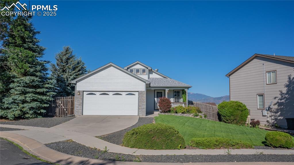 6748 Lost Springs Dr., Colorado Springs, CO 80923