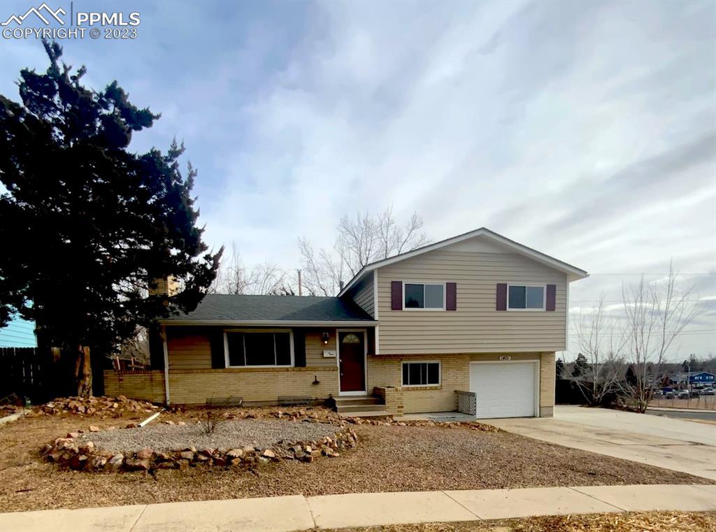 1401 Querida Dr., Colorado Springs, CO 80909