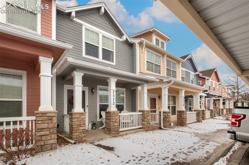 2572 Obsidian Forest View, Colorado Springs, CO 80951