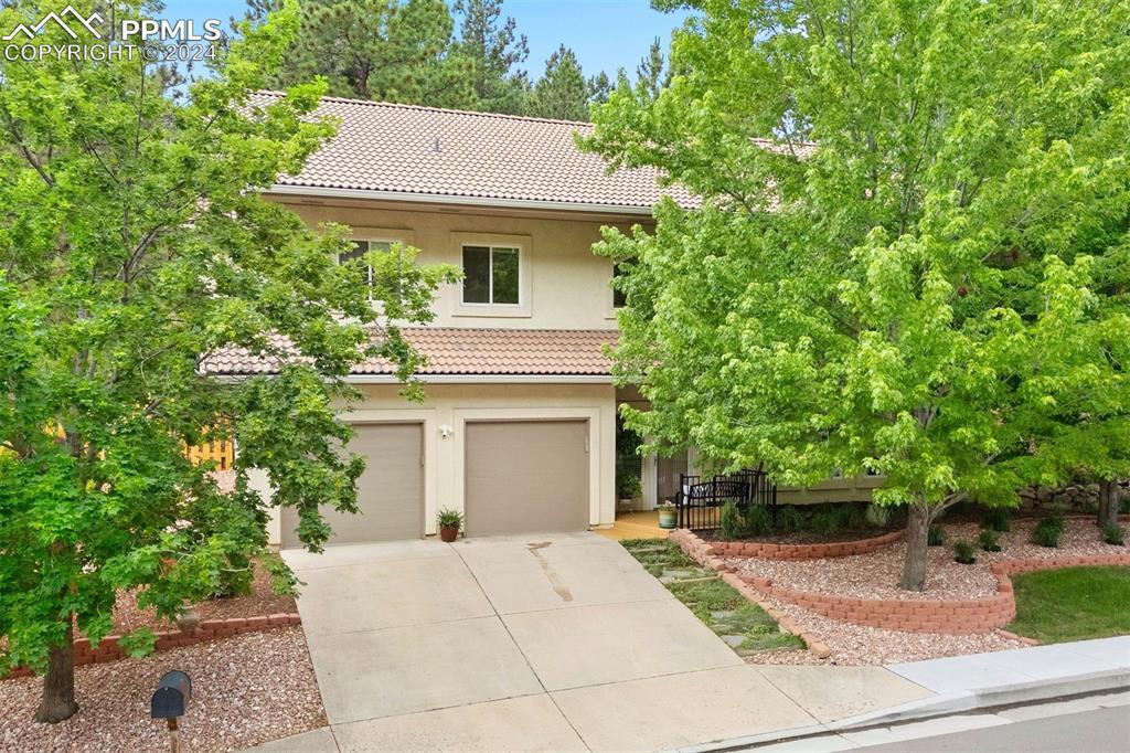 645 Popes Valley Dr., Colorado Springs, CO 80919