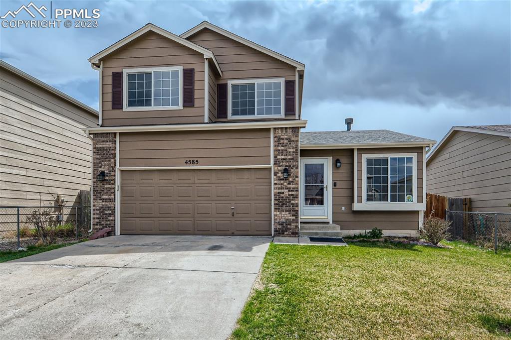 4585 W Jet Wing Cir., Colorado Springs, CO 80916