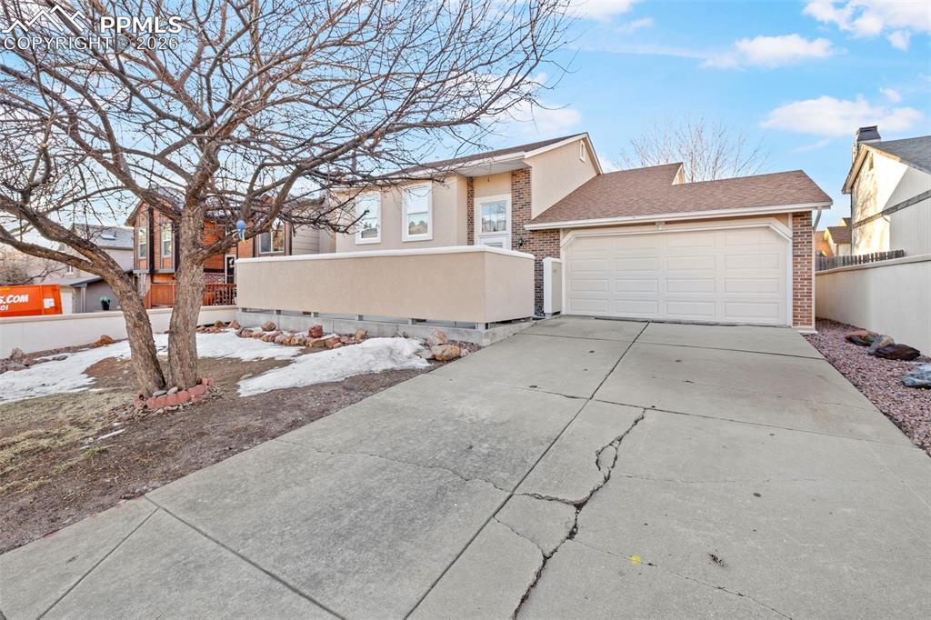 2131 Silent Rain Dr., Colorado Springs, CO 80919