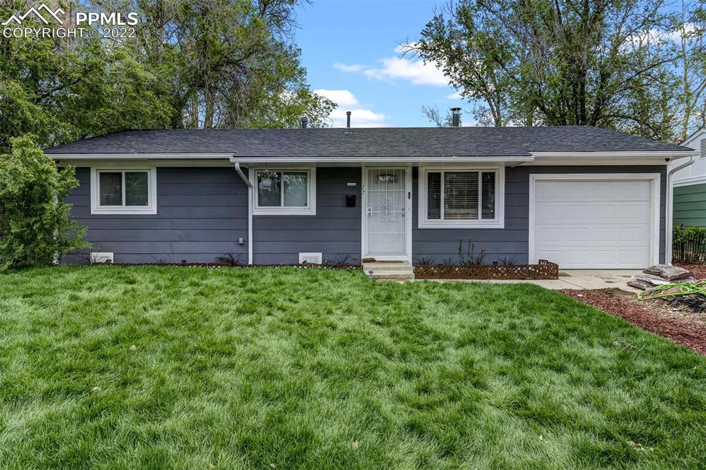 77 Easy St., Colorado Springs, CO 80911
