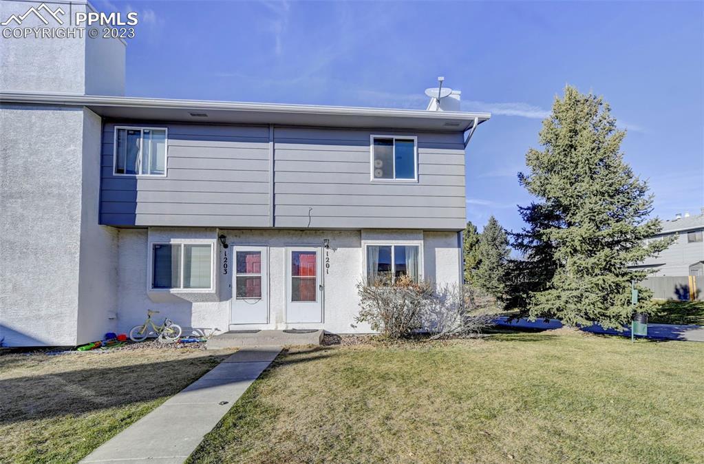 1201 Soaring Eagle Dr., Colorado Springs, CO 80915