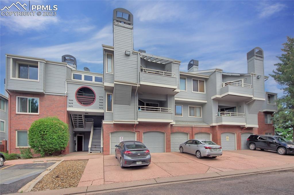 3690 Iguana Dr., Colorado Springs, CO 80910