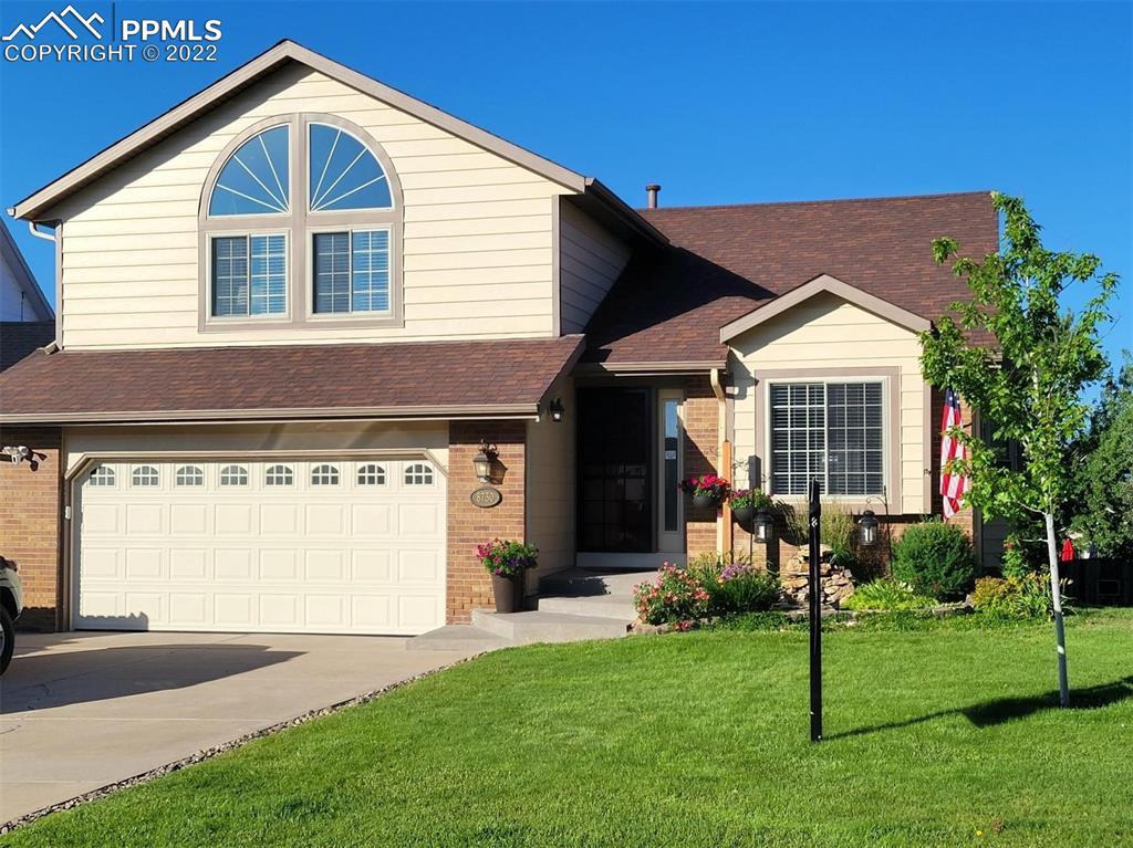 8730 Aragon Dr., Colorado Springs, CO 80920