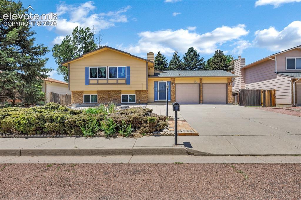 4120 Chenango Dr., Colorado Springs, CO 80911