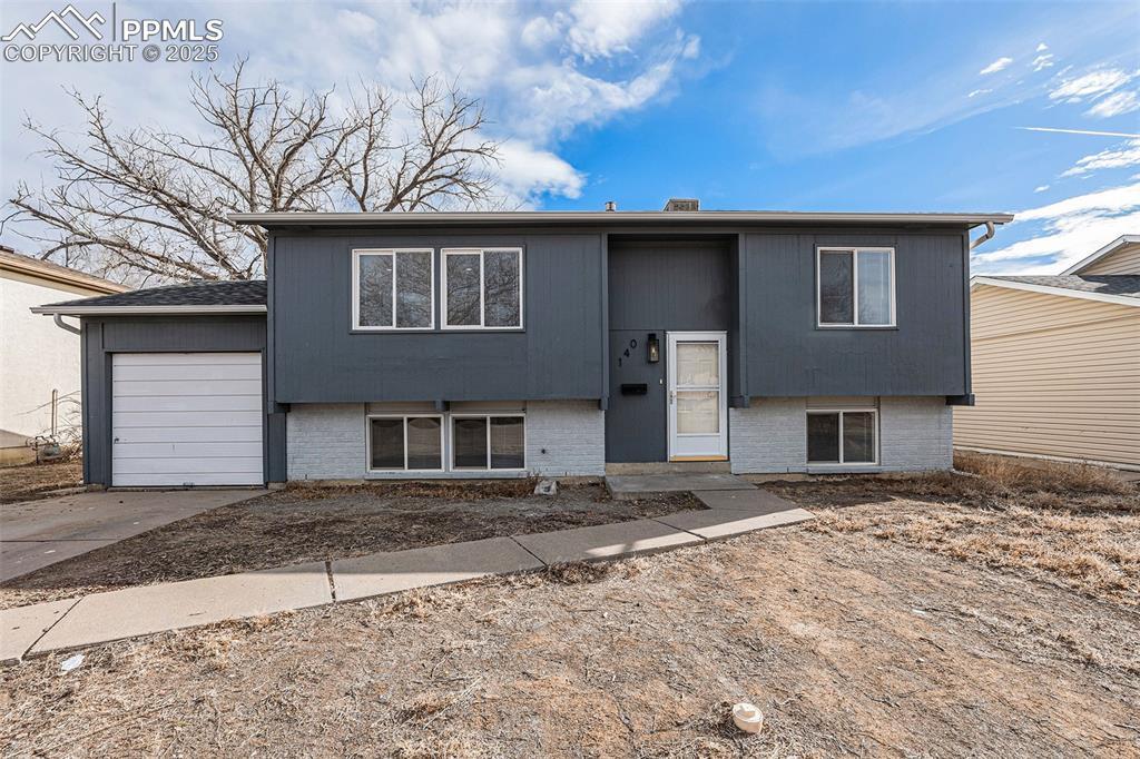 140 Schirra Pl., Pueblo, CO 81001