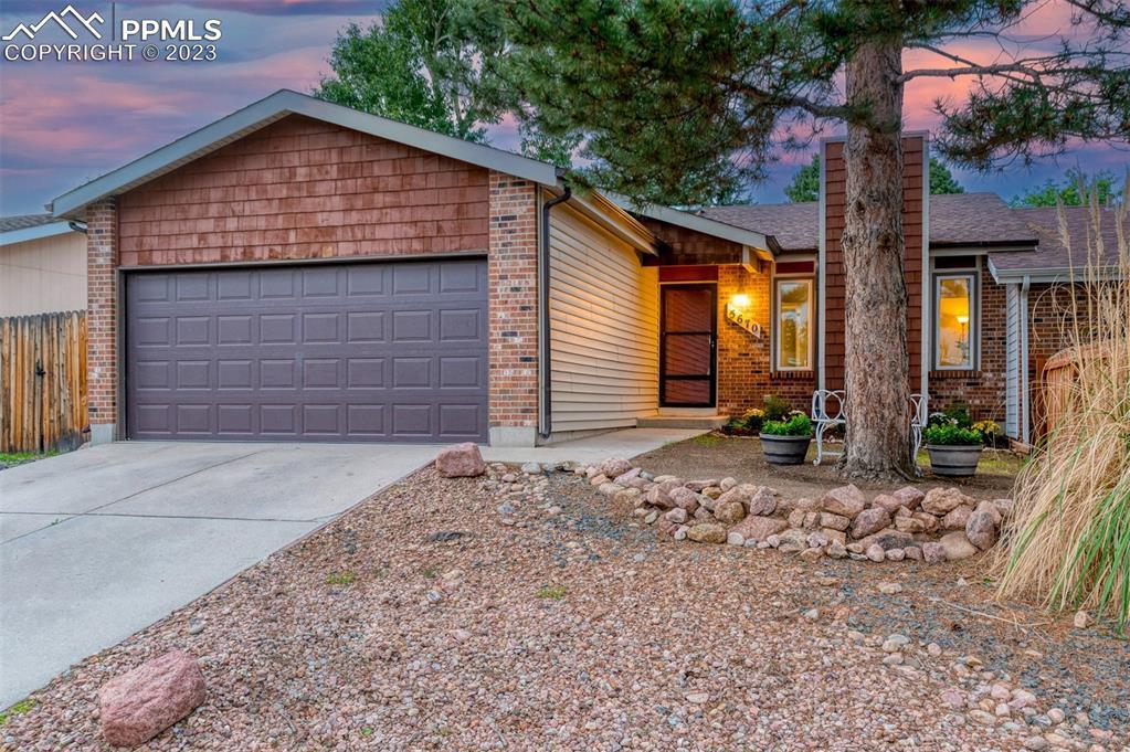 5670 Whimsical Dr., Colorado Springs, CO 80917
