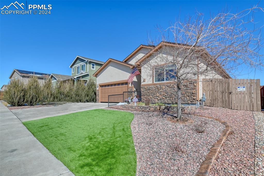 6434 Finglas Dr., Colorado Springs, CO 80923