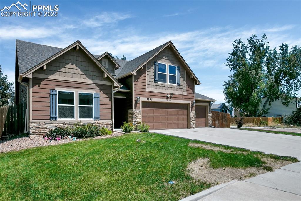 3895 Shining Star Dr., Colorado Springs, CO 80925