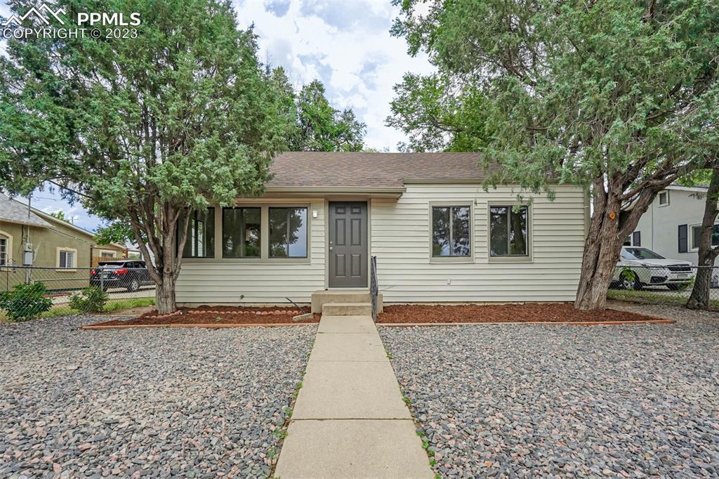 1124 E Rio Grande St., Colorado Springs, CO 80910