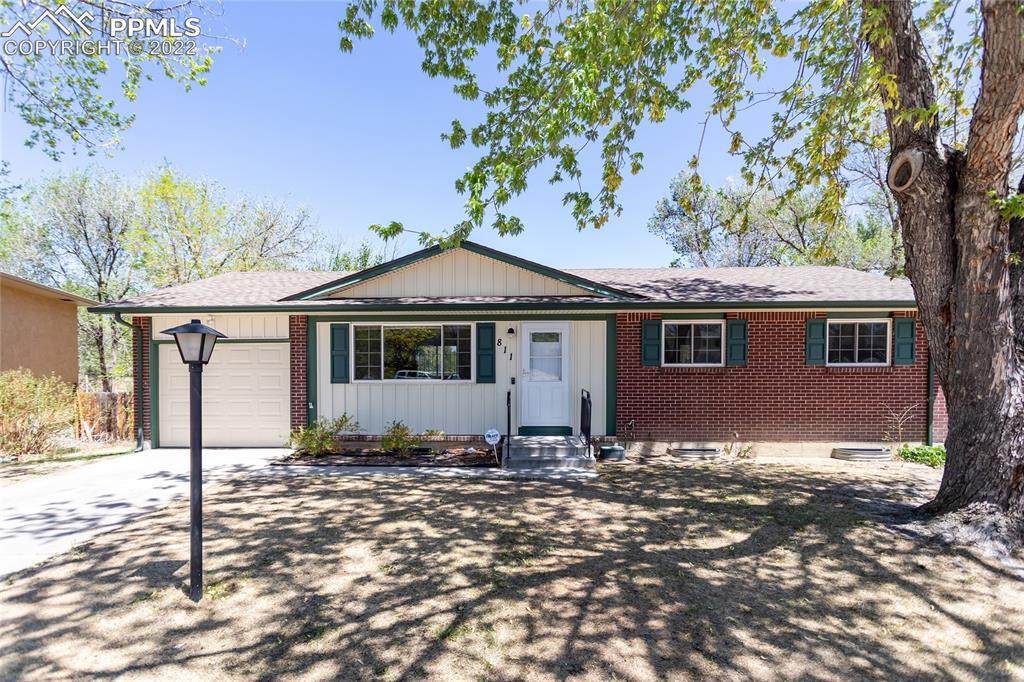 811 Holmes Dr., Colorado Springs, CO 80909