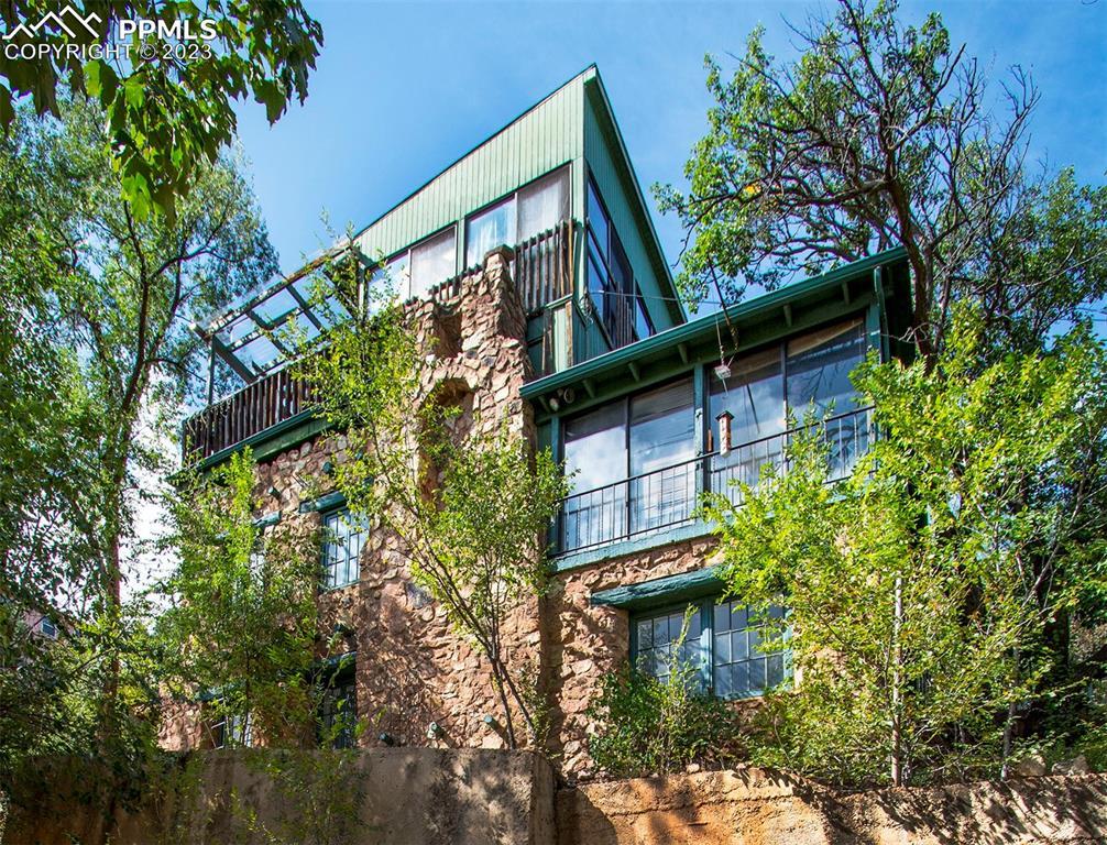 10 Rock Hill Rd., Manitou Springs, CO 80829
