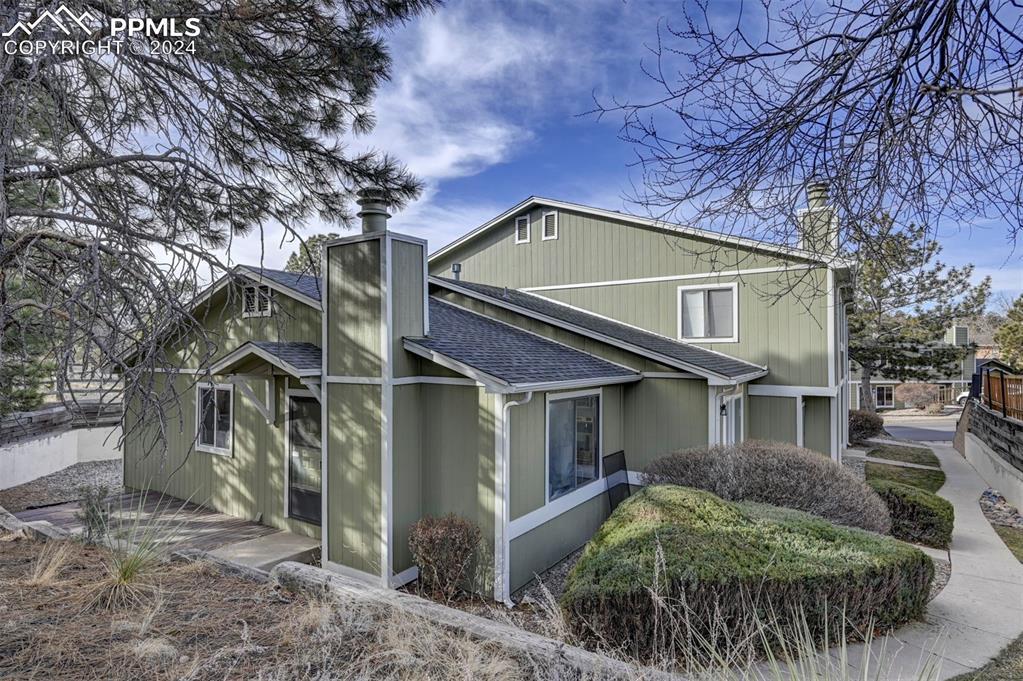 2827 Hearthwood Ln., Colorado Springs, CO 80917