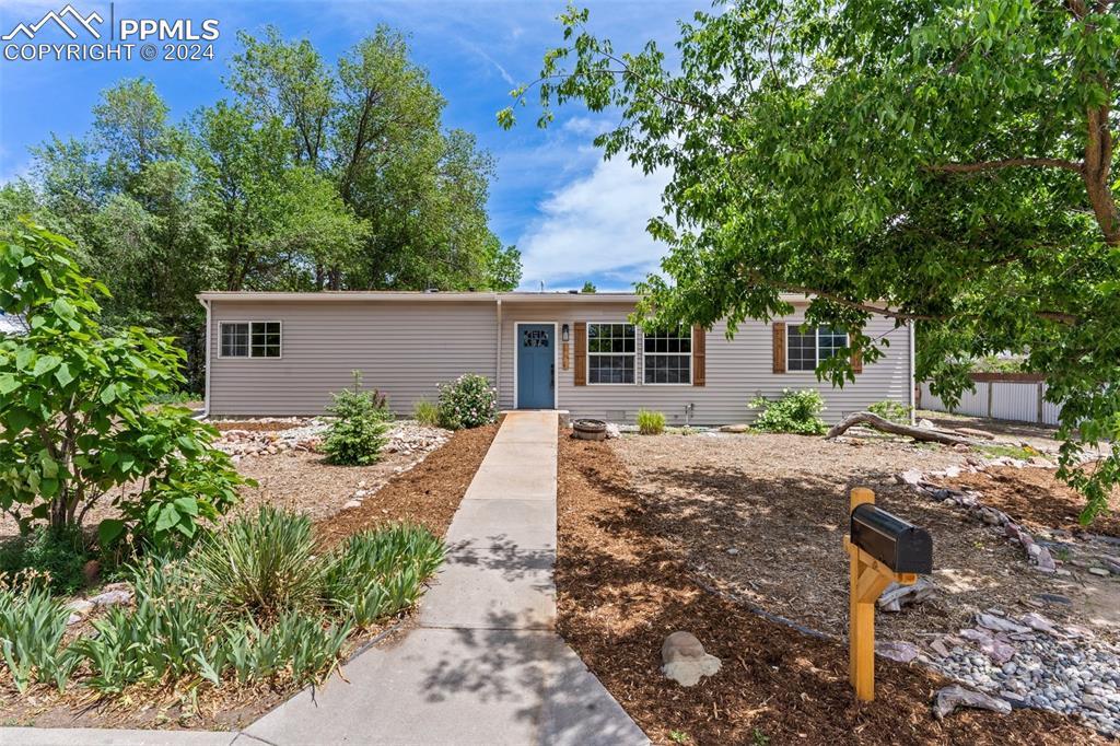 3903 Azalea St., Colorado Springs, CO 80907