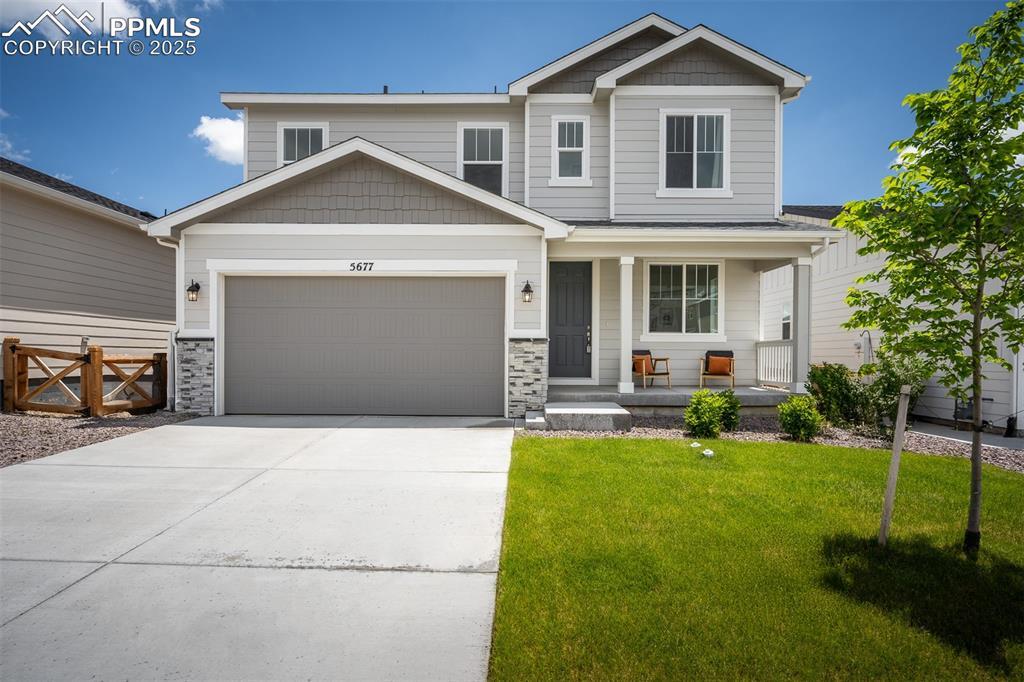 5677 Mammoth Ln., Colorado Springs, CO 80927