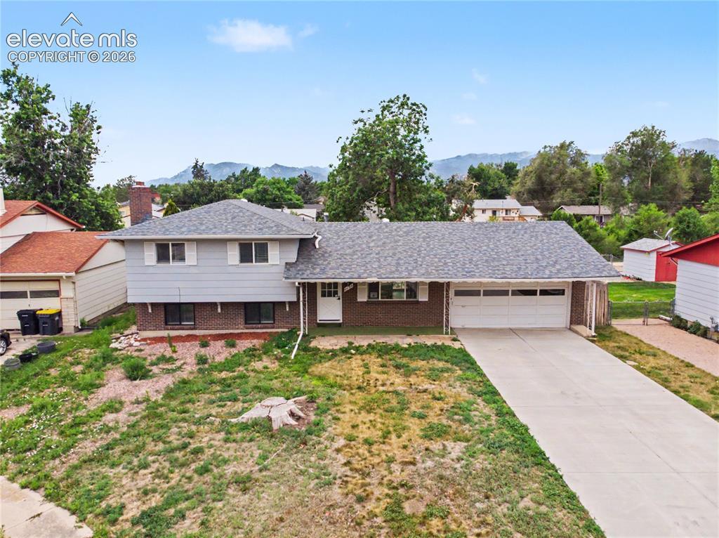 1122 Drake Cir., Colorado Springs, CO 80915