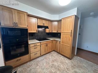 2543 Hot Springs Ct., Colorado Springs, CO 80919