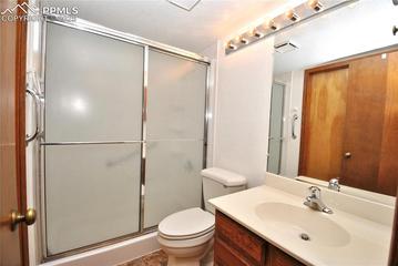 2543 Hot Springs Ct., Colorado Springs, CO 80919