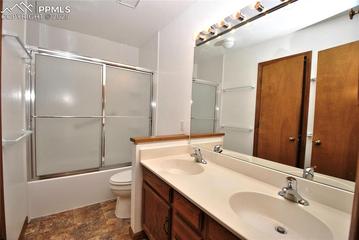 2543 Hot Springs Ct., Colorado Springs, CO 80919