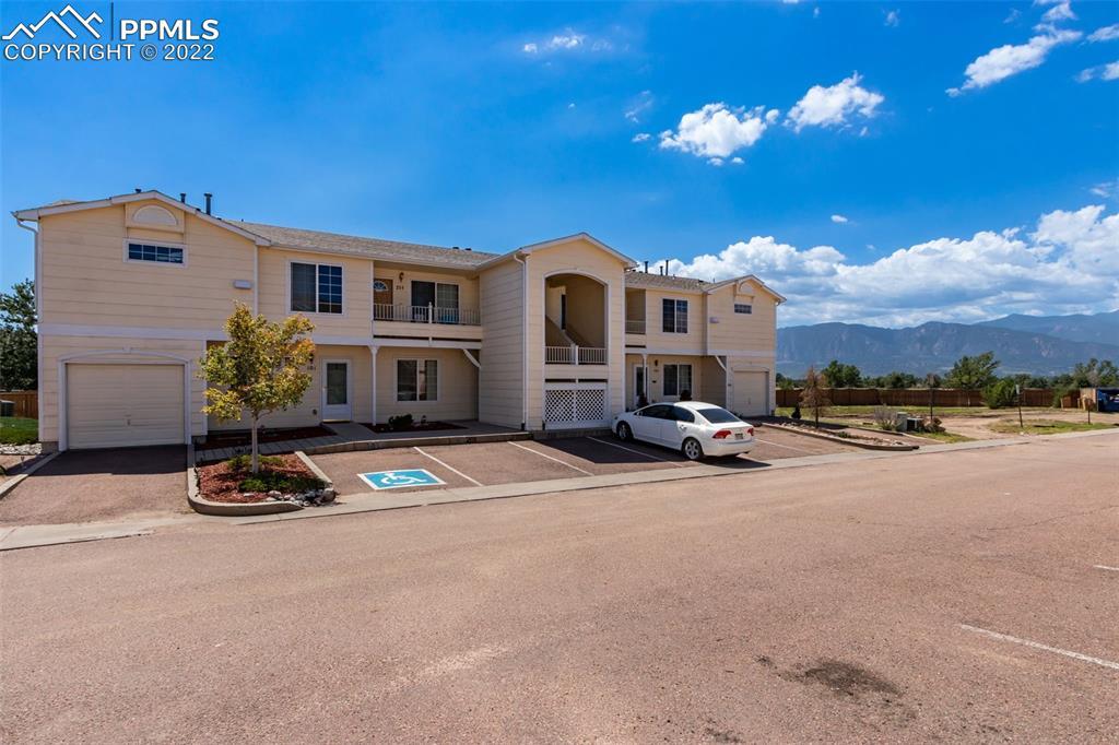 4823 Rusty Nail Point #202, Colorado Springs, CO 80916