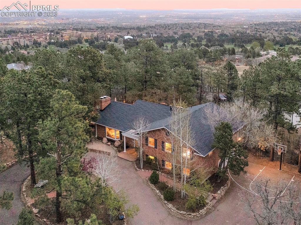 54 Upland Rd., Colorado Springs, CO 80906