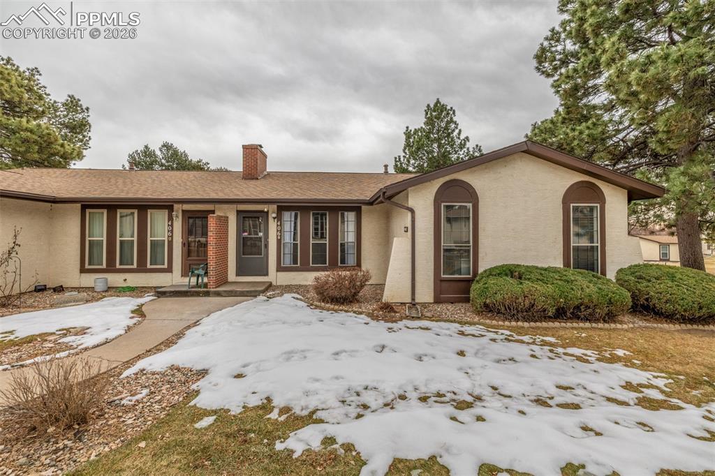 406 Valley Hi Cir. #B, Colorado Springs, CO 80910