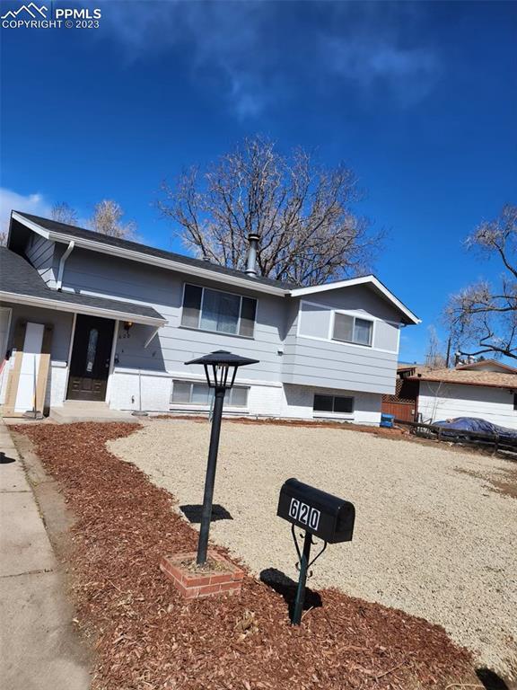 620 Lansing Dr., Colorado Springs, CO 80909