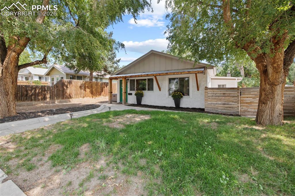 719 Bonfoy Ave., Colorado Springs, CO 80909
