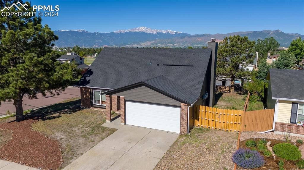 8010 Essington Dr., Colorado Springs, CO 80920