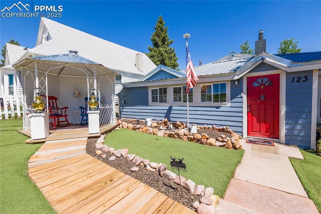 123 W Masonic Ave., Cripple Creek, CO 80813
