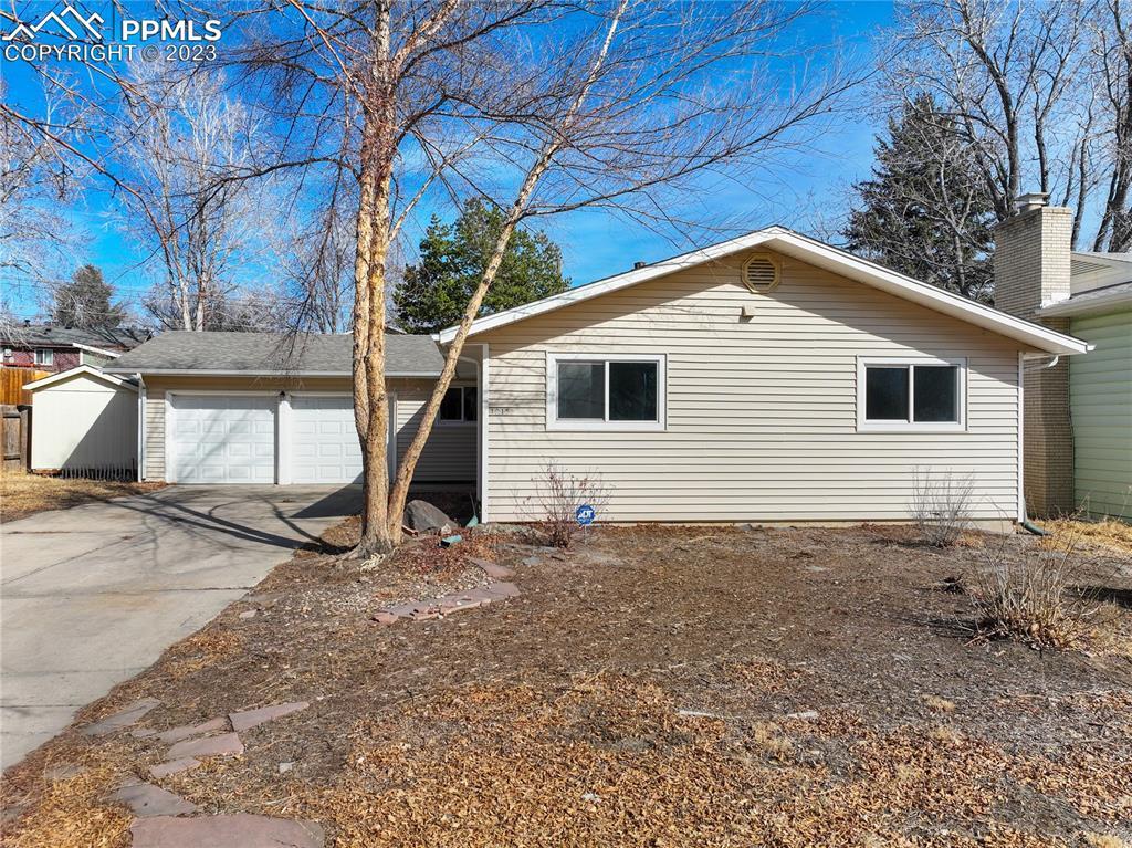 1915 Wynkoop Dr., Colorado Springs, CO 80909