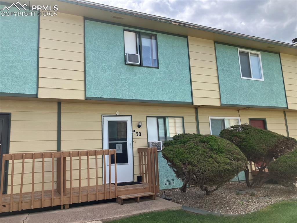 30 Murray Heights Dr., Colorado Springs, CO 80916