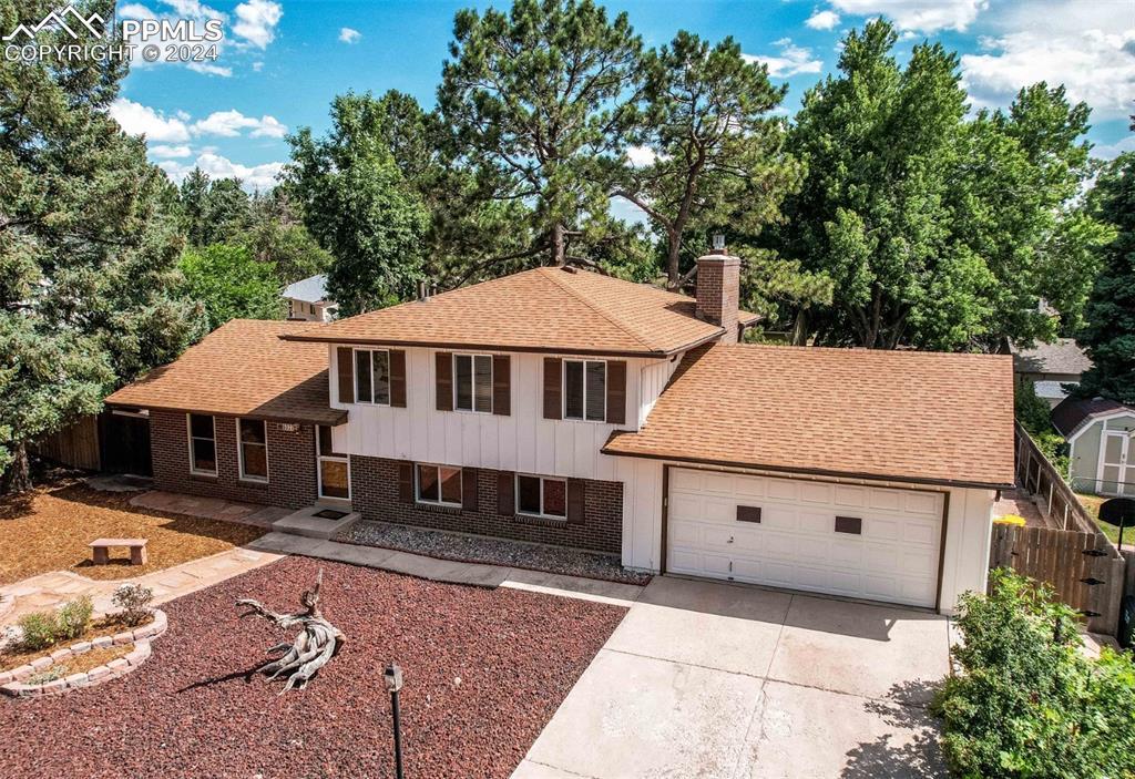 5327 Babcock Pl., Colorado Springs, CO 80915