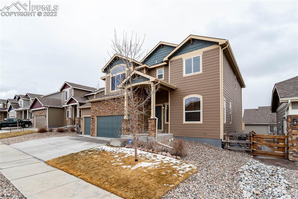 913 Deschutes Dr., Colorado Springs, CO 80921