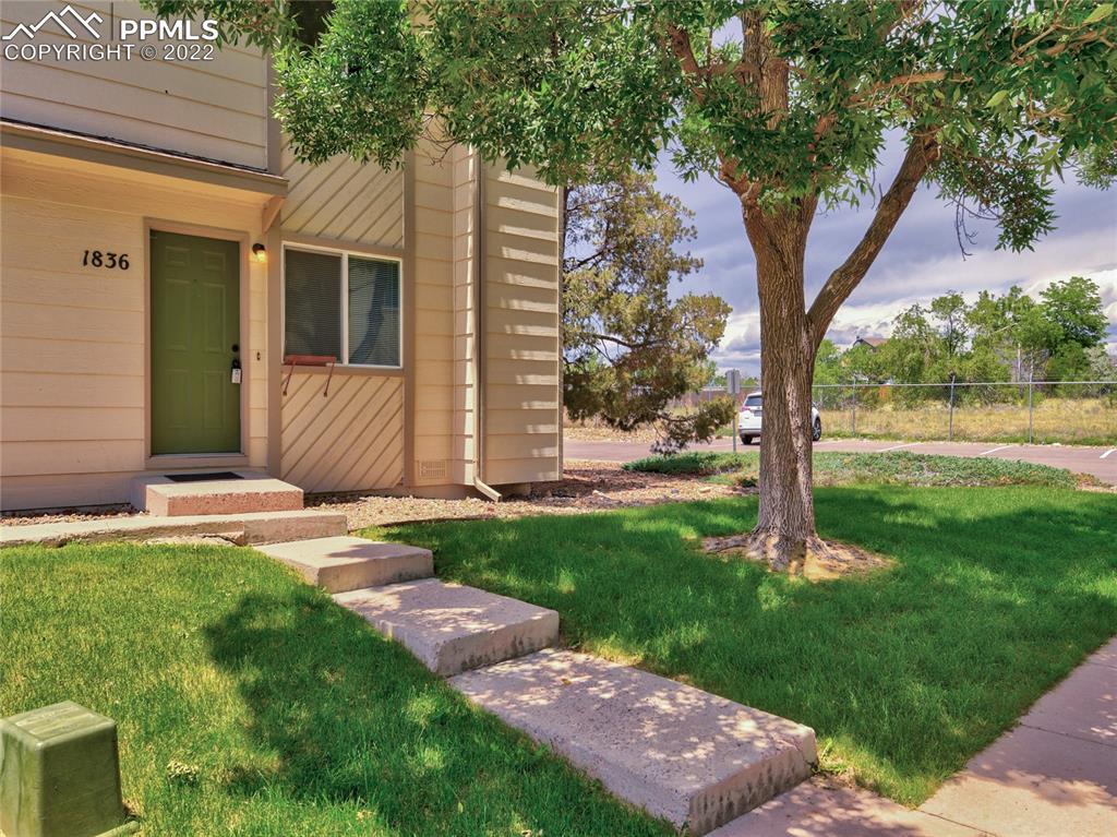 1836 Lanka Ln., Colorado Springs, CO 80915