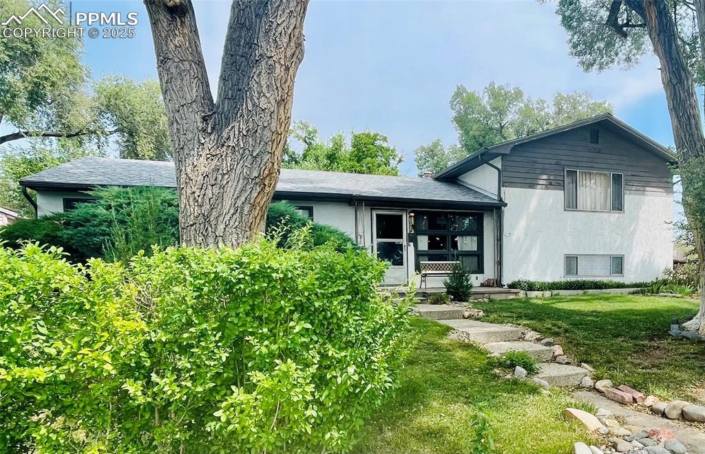 3002 Cheyenne Ave., Pueblo, CO 81008
