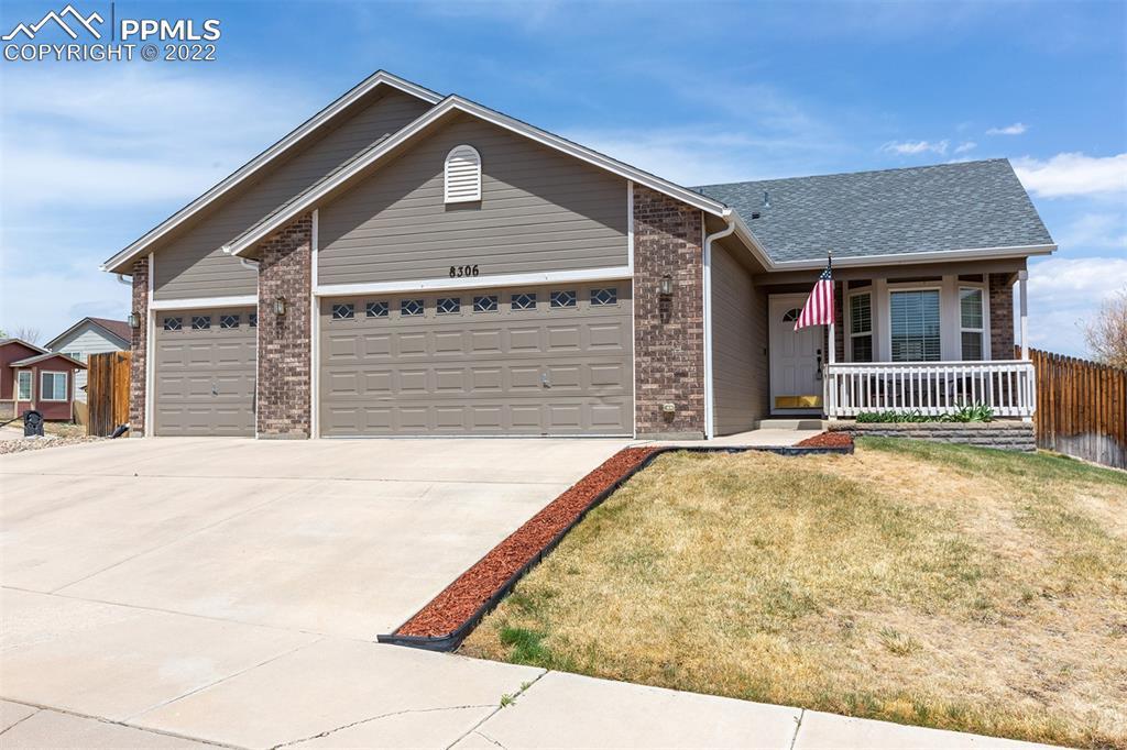 8306 Freestar Way, Colorado Springs, CO 80925