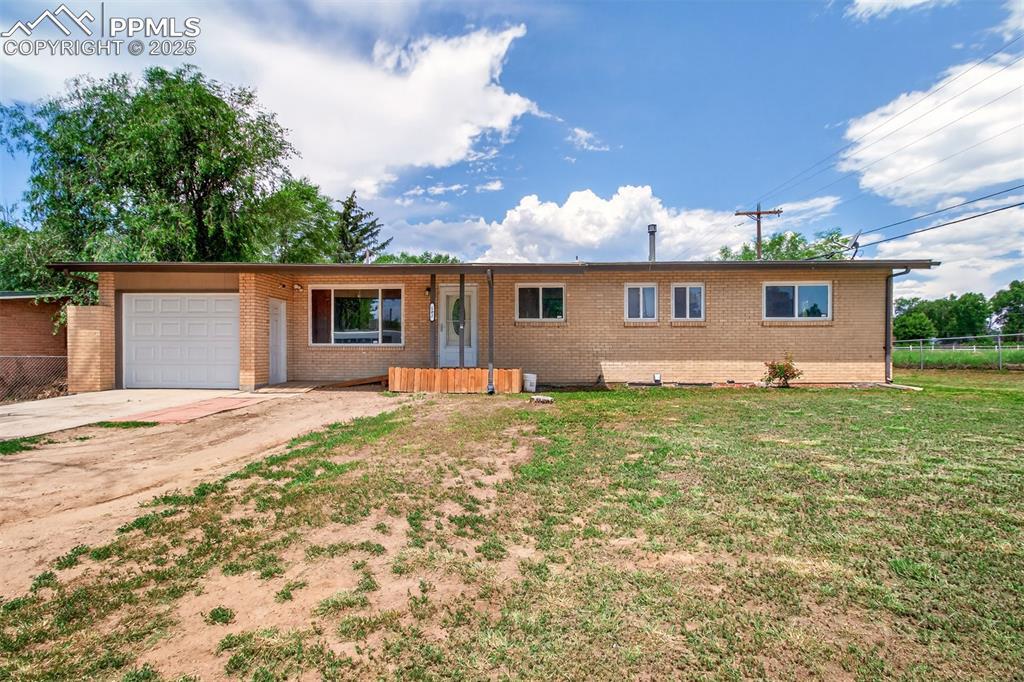 102 Cornell St., Colorado Springs, CO 80911