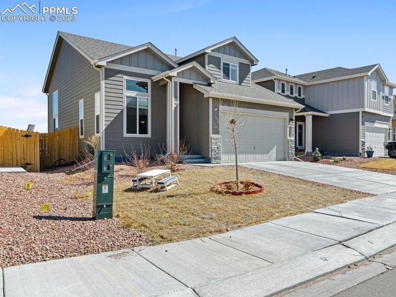 6221 Mumford Dr., Colorado Springs, CO 80925