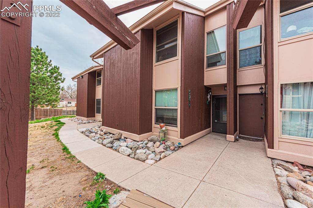 4433 N Carefree Cir., Colorado Springs, CO 80917