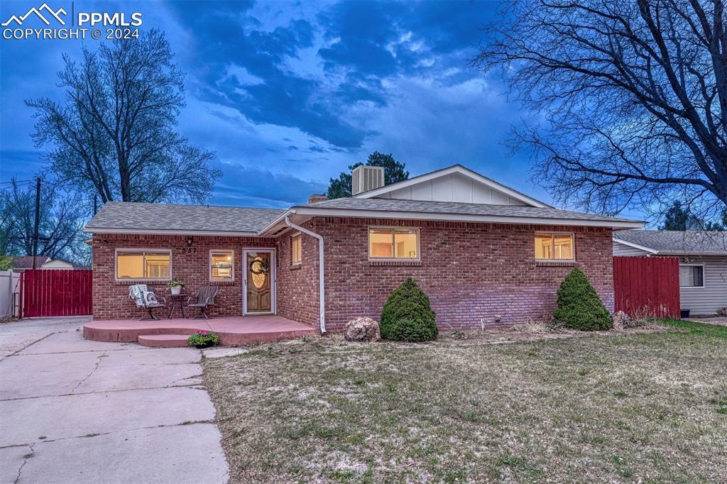 557 Rose Dr., Colorado Springs, CO 80911