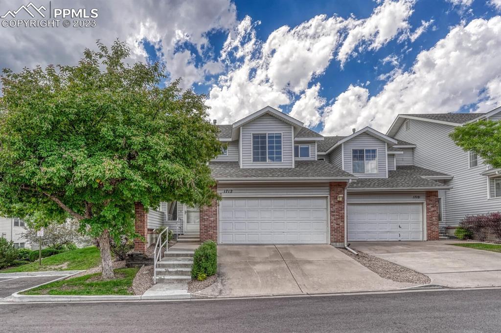 1712 Victorian Point, Colorado Springs, CO 80905
