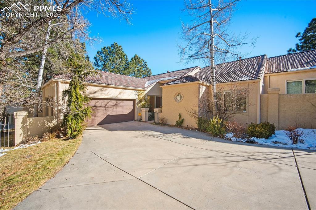 1425 W Cheyenne Mountain Blvd., Colorado Springs, CO 80906